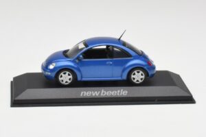 Volkswagen New Beetle Satellite Blau Minichamps 1:43 430058004 Metall