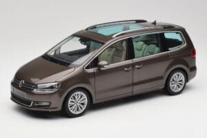 Volkswagen Sharan 7N Eichenbraun Metallic Minichamps 1:18 110051001 Metall