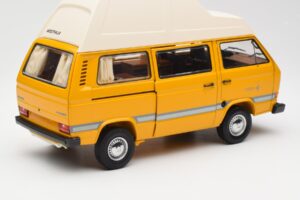 Volkswagen T3 Joker Campingbus Schuco 1:18 450038500 Metall — Bild 3 von 8