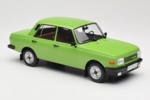 Wartburg 353 Grün MCG 1:18 MCG18062 Metall — Bild 4 von 6