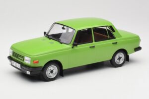 Wartburg 353 Grün MCG 1:18 MCG18062 Metall