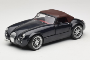 Wiesmann Roadster MF Carbon Black Revell 1:18 WIESMANN001 Metall — Bild 3 von 9