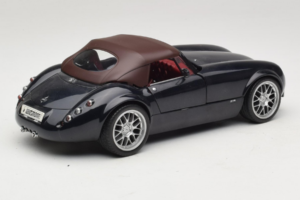 Wiesmann Roadster MF Carbon Black Revell 1:18 WIESMANN001 Metall — Bild 4 von 9