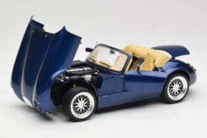 Wiesmann Roadster MF3 Blau Revell 1:18 08861 Metall — Bild 2 von 8