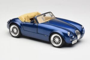 Wiesmann Roadster MF3 Blau Revell 1:18 08861 Metall — Bild 6 von 8