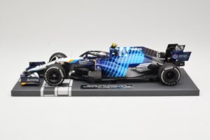 Williams Racing Mercedes FW43B #6 N. Latifi Saudi Arabian GP 2021 Minichamps 1:18 117212206 Metall