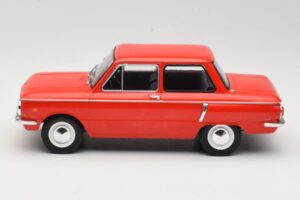 ZAZ 966 Rot MCG 1:18 MCG18102 Metall — Bild 3 von 6