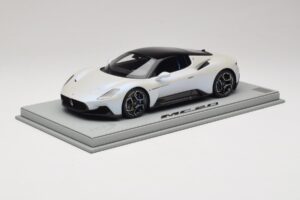 Maserati MC20 Bianco Audace BBR 1:18 P18191AMAS Resin — Bild 2 von 6