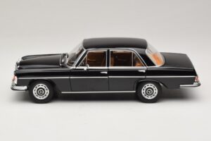 Mercedes 280 SE W108 Schwarz Norev 1:18 183360 Metall — Bild 4 von 8