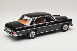 Mercedes 280 SE W108 Schwarz Norev 1:18 183360 Metall — Bild 3 von 8