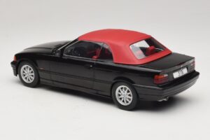 BMW 3 Series E36 Cabrio Schwarz MCG 1:18 MCG18318 Metall — Bild 6 von 7