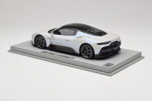 Maserati MC20 Bianco Audace BBR 1:18 P18191AMAS Resin — Bild 4 von 6