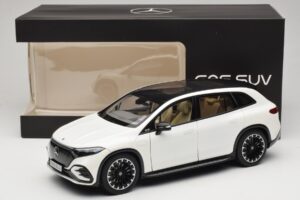Mercedes EQS SUV X296 Manufaktur Diamond White NZG 1:18 B66960590 Metall — Bild 8 von 8