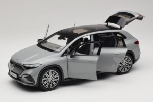 Mercedes EQS SUV X296 Manufaktur Alpine Grey NZG 1:18 B66960591 Metall — Bild 2 von 8