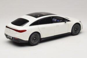 Mercedes EQS V297 Manufaktur Opalite White NZG 1:18 B66961049 Metall — Bild 3 von 8