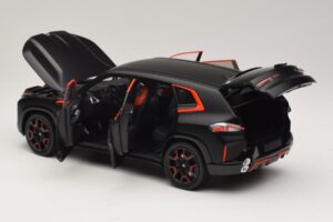 BMW XM G09 Matt Black Minichamps 1:18 110023301 Metall — Bild 5 von 8