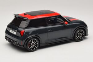Mini Cooper JCW F66 Legend Grey Otto 1:18 OT1244 Resin — Bild 2 von 6
