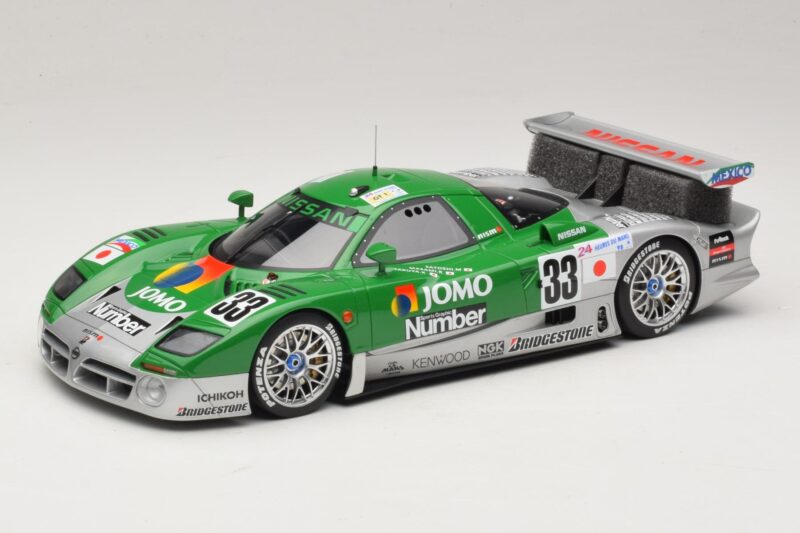 Nissan R390 GT1 #33 S. Motoyama / T. Kurosawa / M. Kageyama 24 Hours of Le Mans 1998 GT Spirit 1:18 GT1003 Resin