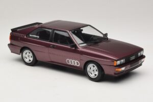 Audi Quattro Purple Metallic Minichamps 1:18 155016125 Metall — Bild 4 von 6