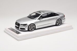 Audi S6 C7 Florett Silver Metallic IVY Merit 1:18 REMC038 Resin — Bild 2 von 7