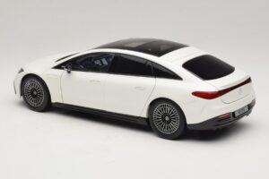 Mercedes EQS V297 Manufaktur Opalite White NZG 1:18 B66961049 Metall — Bild 7 von 8