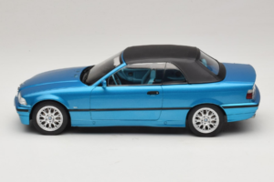 BMW 3 Series E36 Cabrio Blau Metallic MCG 1:18 MCG18319 Metall — Bild 4 von 7