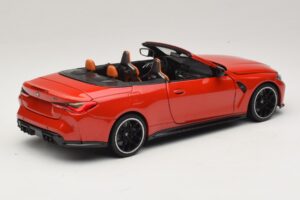 BMW M4 G83 Cabriolet Red Metallic Minichamps 1:18 110021030 Metall — Bild 3 von 8