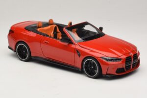BMW M4 G83 Cabriolet Red Metallic Minichamps 1:18 110021030 Metall — Bild 6 von 8