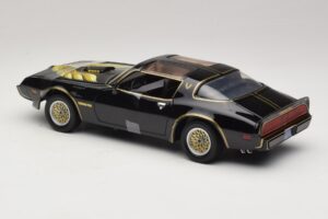 Pontiac Firebird Trans Am Kill Bill Movie Greenlight 1:18 12951 Metall — Bild 5 von 6
