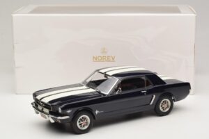 Ford Mustang Nightmist Blue Norev 1:18 182805 Metall — Bild 6 von 6