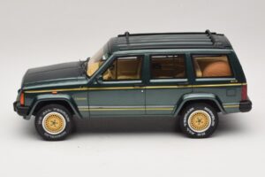 Jeep Cherokee XJ Limited Hunter Green Otto 1:18 OT1204 Resin — Bild 3 von 6