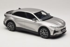 Alpine A390 GT Argent Mercure Otto 1:18 OT1318 Resin — Bild 4 von 6