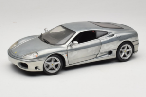 Ferrari 360 Modena Chrom Silber Hot Wheels 1:18 27774 Metall