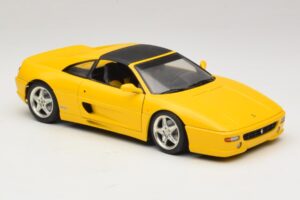 Ferrari F355 Spider Gelb mit Schwarzem Dach UT Models 1:18 180074030-P4 Metall — Bild 6 von 8