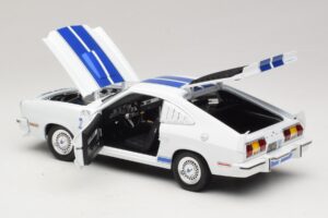 Ford Mustang II Cobra II Charlie's Angels Movie Greenlight 1:18 12880 Metall — Bild 5 von 8