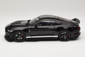 Ford Mustang Shelby GT500 S550 Schwarz IXO 1:18 U18RDC002-FO Metall — Bild 4 von 8