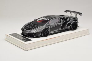 Lamborghini Aventador Liberty Walk TRON Glänzend Schwarz JUC 1:18 J32-14 Resin