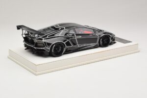 Lamborghini Aventador Liberty Walk TRON Glänzend Schwarz JUC 1:18 J32-14 Resin — Bild 2 von 7