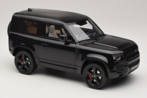 Land Rover Defender 90 L663 P400 X-Dynamic HSE Santorini Black GT Spirit 1:18 GT992 Resin — Bild 4 von 6