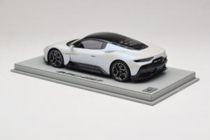 Maserati MC20 Bianco Audace BBR 1:18 P18191AMAS Resin — Bild 4 von 6