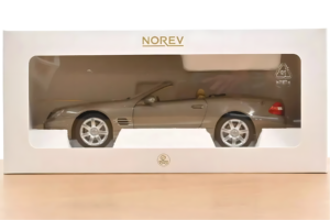 Mercedes SL500 R230 Travertine Beige Norev 1:18 183843 Metall — Bild 2 von 2
