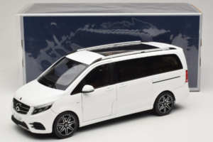 Mercedes V-Class W447 AMG Line Weiß Norev 1:18 183876 Metall — Bild 8 von 8