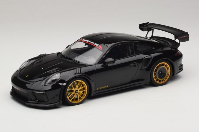 Porsche 911 992 GT3 RS Manthey Racing Schwarz mit Goldenen Felgen Minichamps 1:18 MR-911-GT3RS-1804 Metall