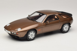 Porsche 928 S Tobacco Metallic GT Spirit 1:18 GT1005 Resin