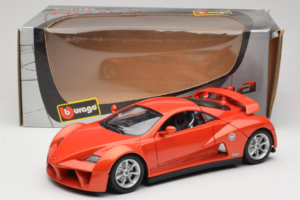 Giugiaro Prima Orange Bburago 1:18 33130-M1 Metall — Bild 8 von 8