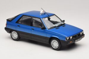 Renault 11 GTL Taxi James Bond MCG 1:18 MCG18833 Metall — Bild 4 von 6
