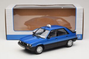 Renault 11 GTL Taxi James Bond MCG 1:18 MCG18833 Metall — Bild 6 von 6