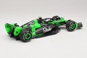 Stake Kick Sauber C44 G. Zhou Emilia Romagna GP 2024 Minichamps 1:18 117240124 Resin — Bild 2 von 7