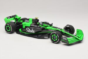 Stake Kick Sauber C44 G. Zhou Emilia Romagna GP 2024 Minichamps 1:18 117240124 Resin — Bild 4 von 7