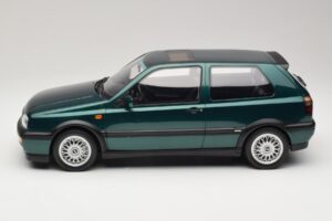 Volkswagen Golf Mk3 VR6 Carat Dragon Green Otto 1:12 G099 Resin — Bild 3 von 6